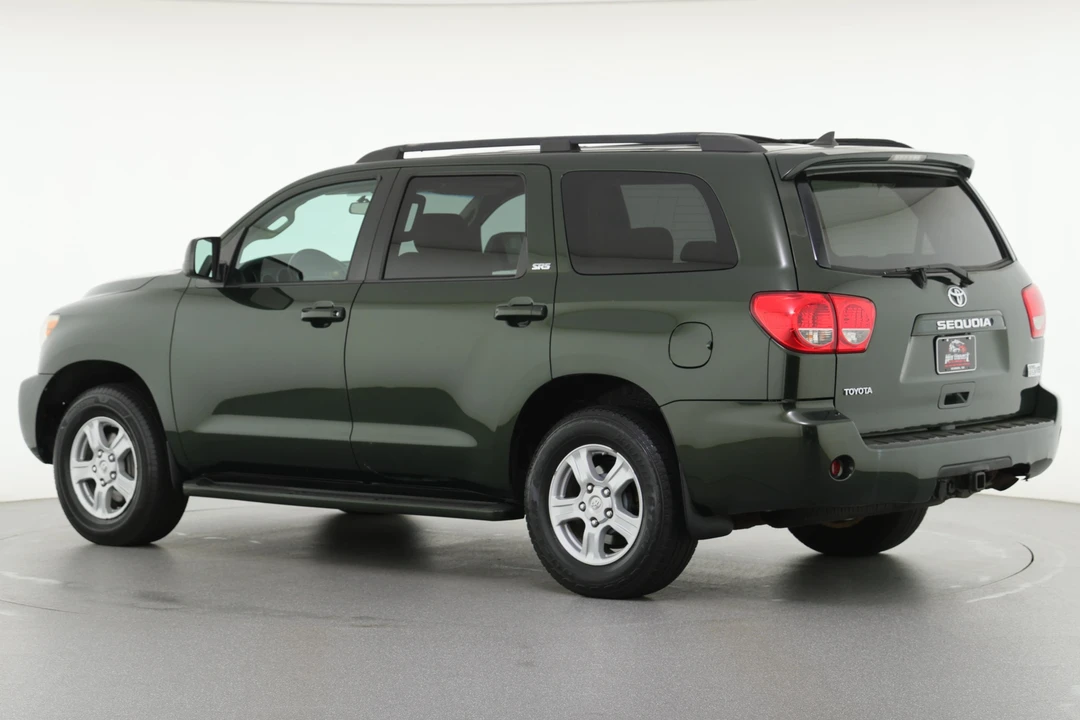 2010 Toyota Sequoia 2nd Gen - Image 4 of 31