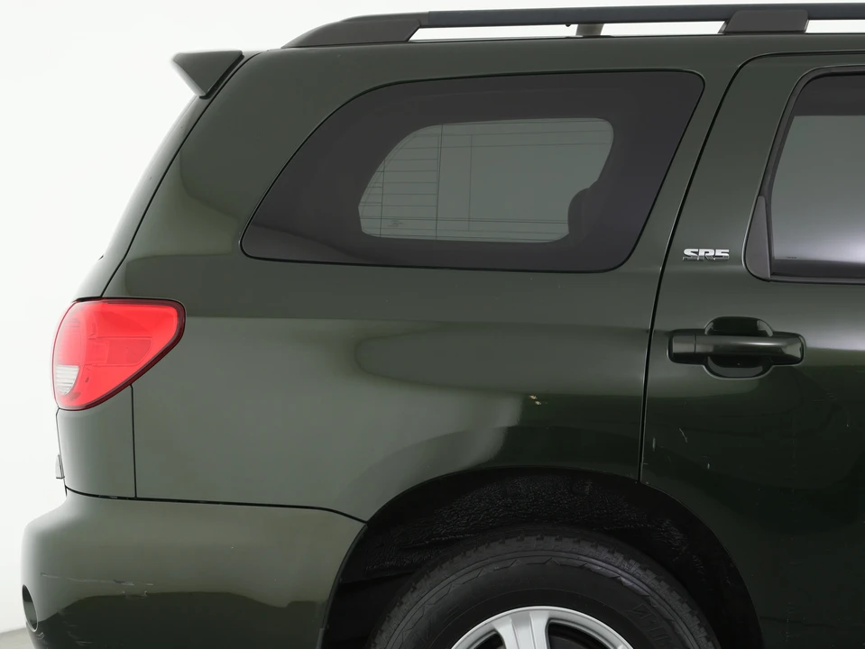 2010 Toyota Sequoia 2nd Gen - Image 22 of 31