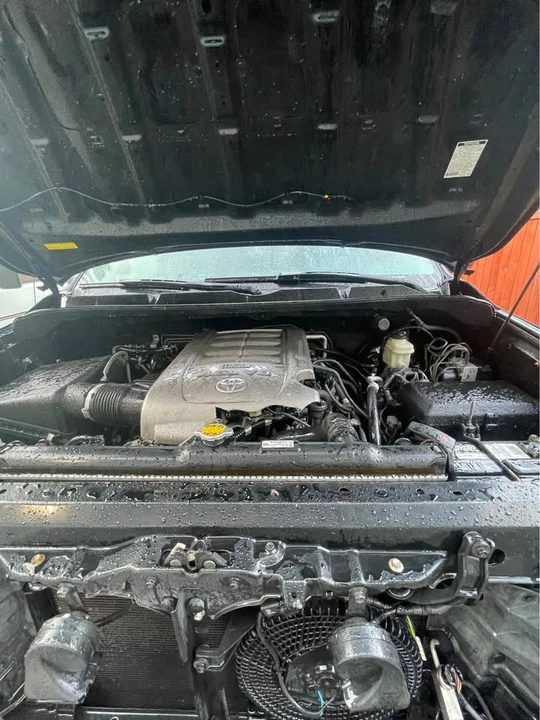 2010 Toyota Sequoia 2nd Gen - Image 5 of 15