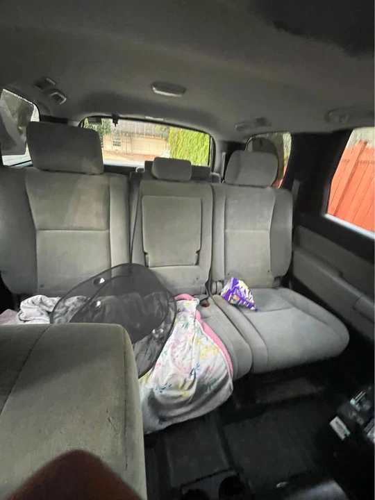 2010 Toyota Sequoia 2nd Gen - Image 4 of 15