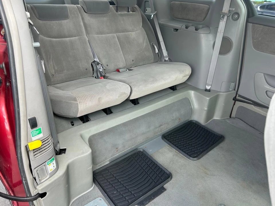 2010 Toyota Sienna 2nd Gen - Image 21 of 21