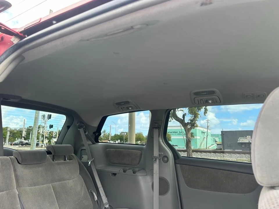 2010 Toyota Sienna 2nd Gen - Image 20 of 21