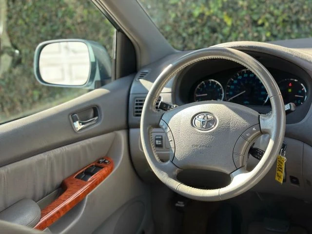 2010 Toyota Sienna 2nd Gen - Image 16 of 21