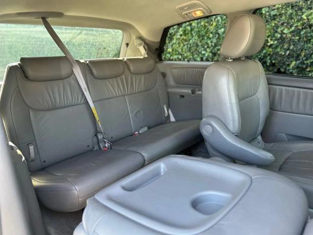 2010 Toyota Sienna 2nd Gen - Image 21 of 21