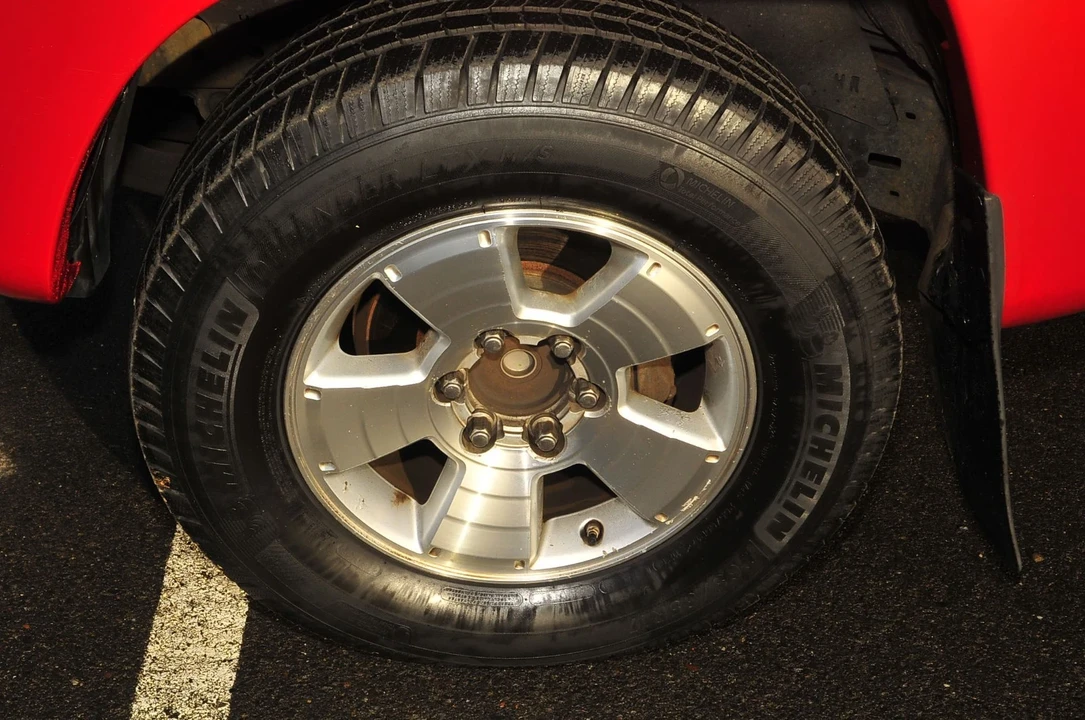 2010 Toyota Tacoma 2nd Gen - Image 21 of 21