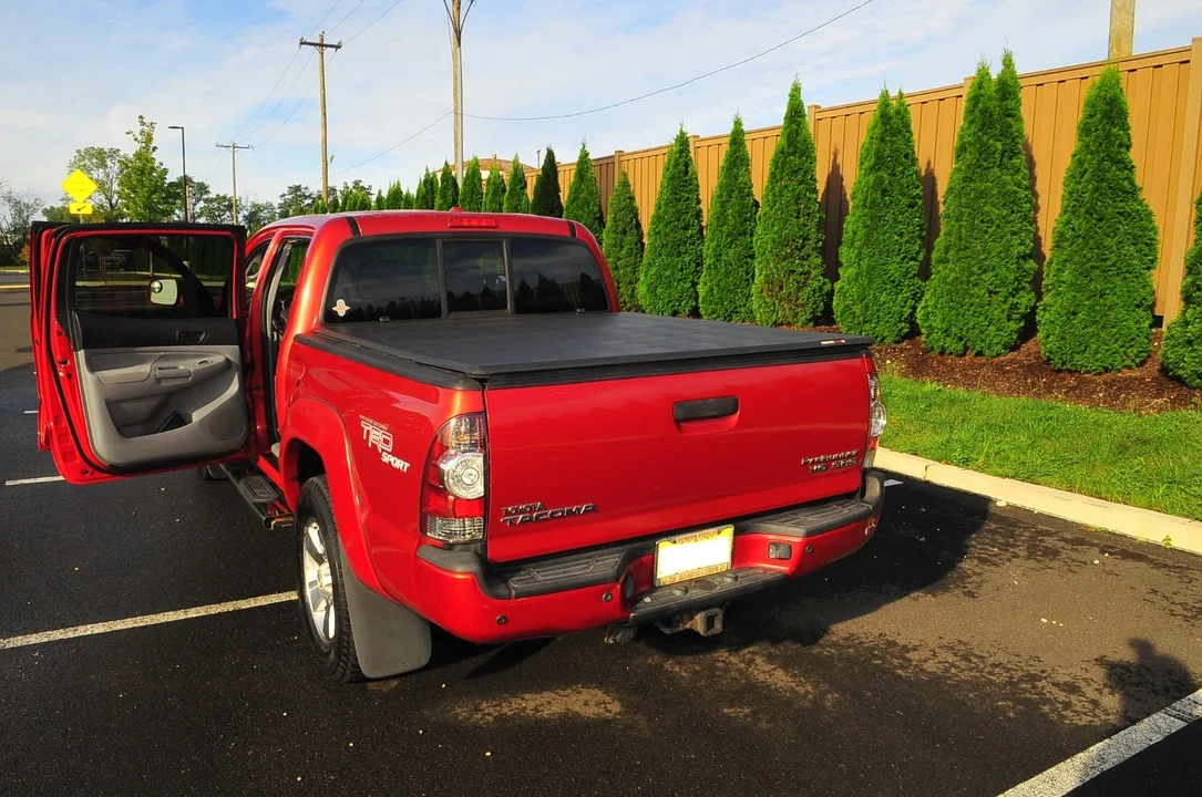 2010 Toyota Tacoma 2nd Gen - Image 3 of 21
