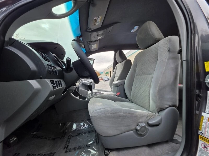2010 Toyota Tacoma 2nd Gen - Image 13 of 21