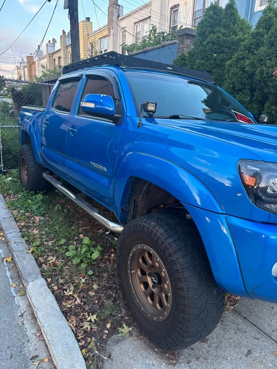 2010 Toyota Tacoma 2nd Gen - Image 3 of 7