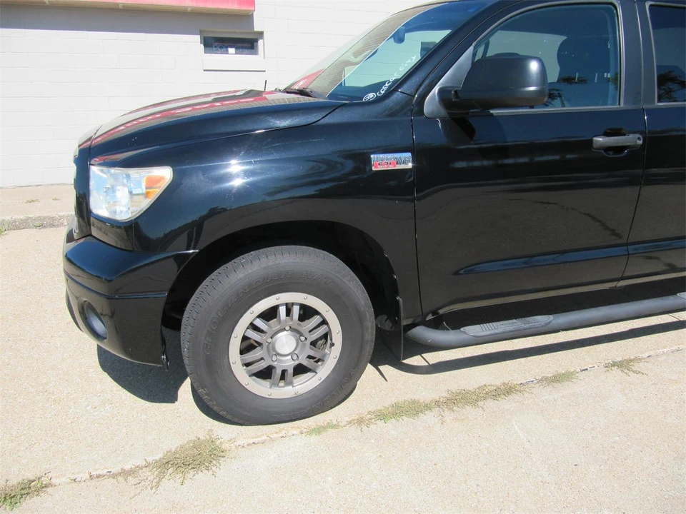 2010 Toyota Tundra 2nd Gen - Image 4 of 28