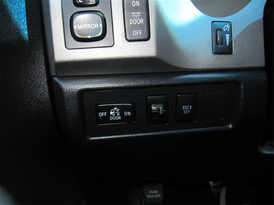 2010 Toyota Tundra 2nd Gen - Image 21 of 28