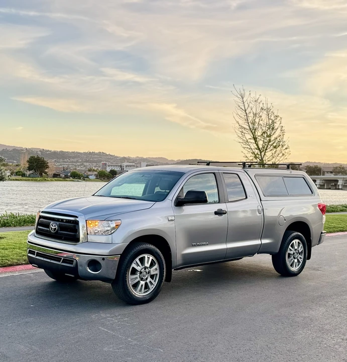 2010 Toyota Tundra 2nd Gen - Image 5 of 31