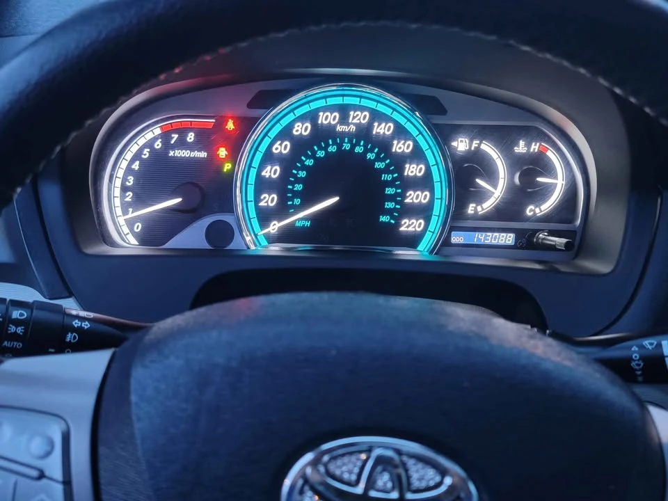 2010 Toyota Venza - Image 8 of 17