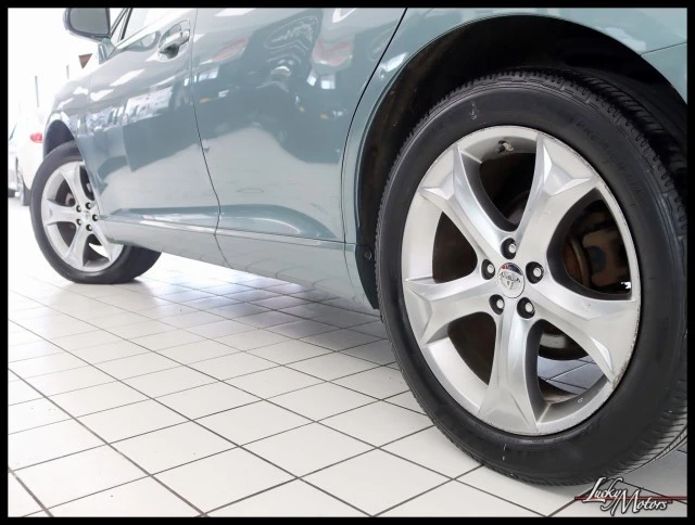 2010 Toyota Venza - Image 10 of 12