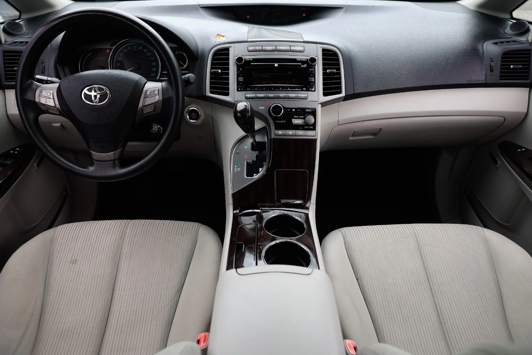 2010 Toyota Venza - Image 21 of 21