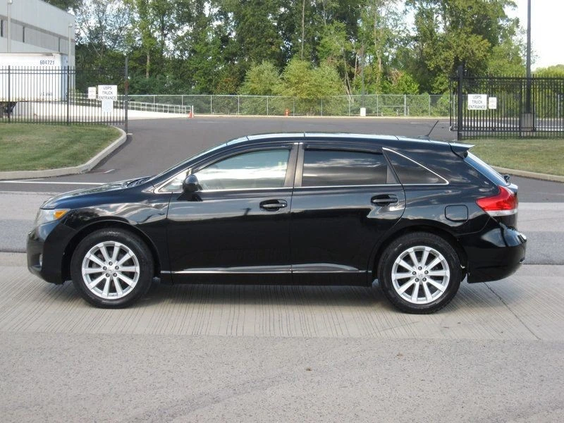 2010 Toyota Venza - Image 6 of 12