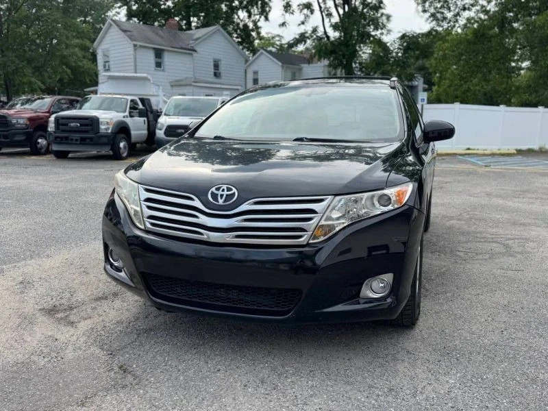 2010 Toyota Venza - Image 2 of 12