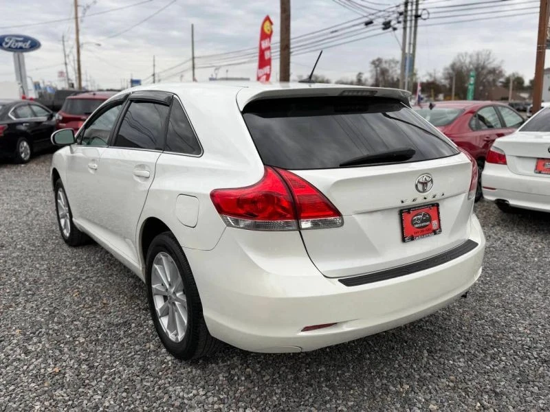 2010 Toyota Venza - Image 6 of 12