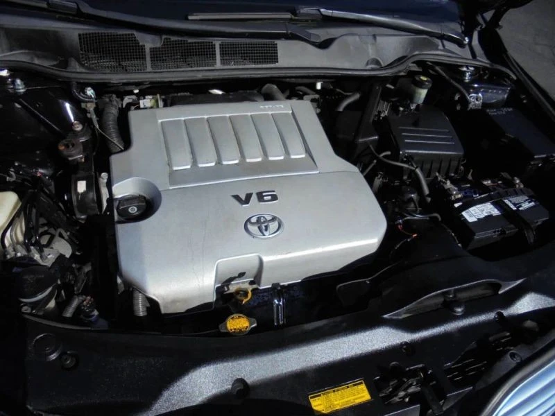 2010 Toyota Venza - Image 11 of 12
