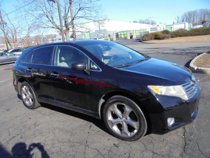 2010 Toyota Venza - Image 10 of 12