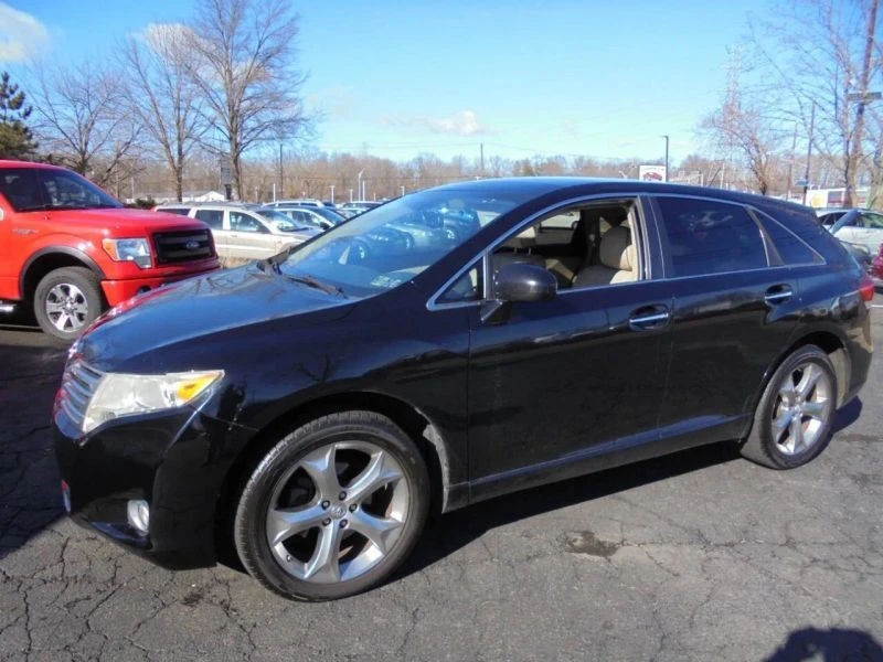 2010 Toyota Venza - Image 3 of 12