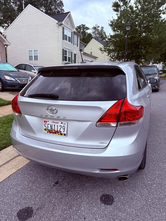 2010 Toyota Venza - Image 4 of 8