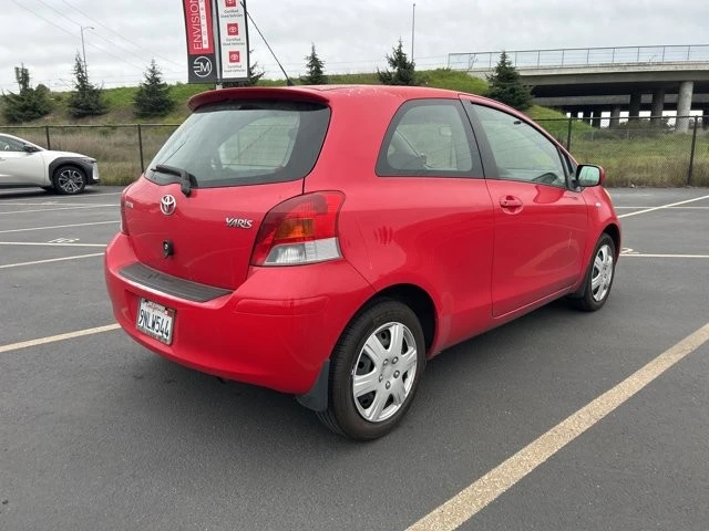 2010 Toyota Yaris - Image 4 of 4