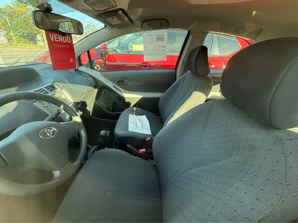 2010 Toyota Yaris - Image 7 of 7