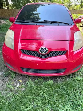 2010 Toyota Yaris L Hatchback 4D