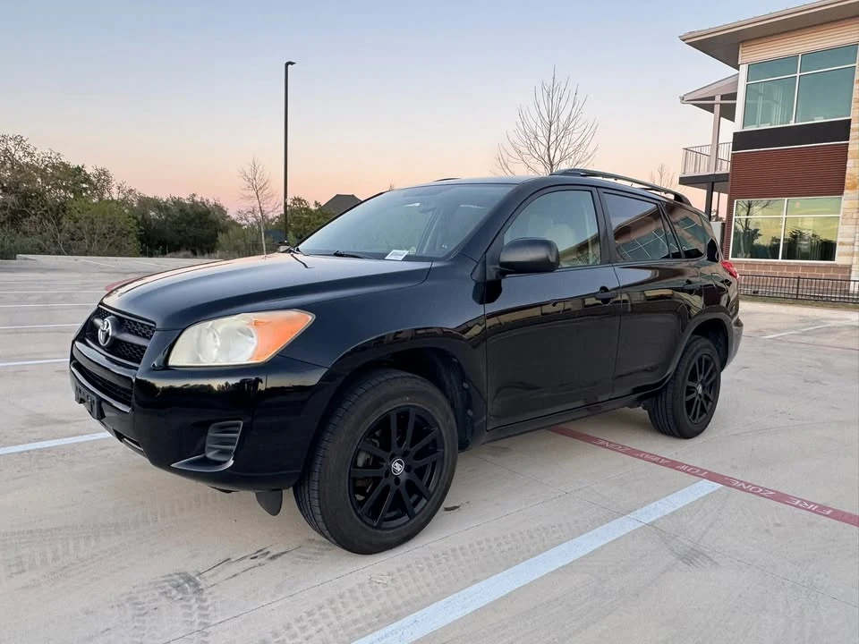 2010 Toyota RAV4 3rd Gen - Image 3 of 20