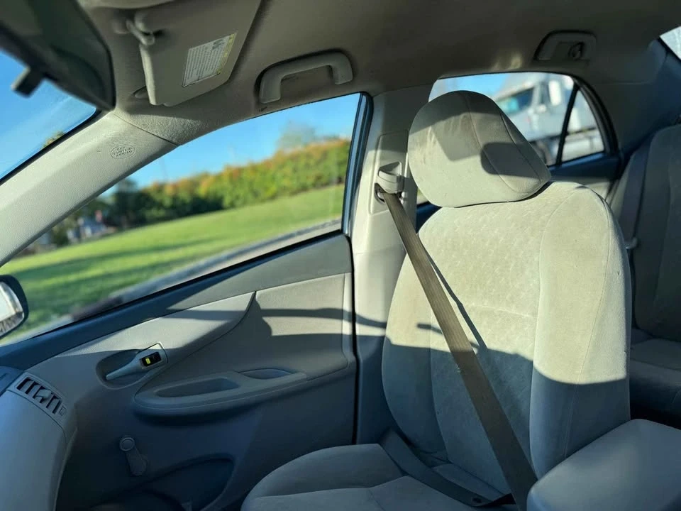 2010 Toyota Corolla 10th Gen - Image 18 of 19