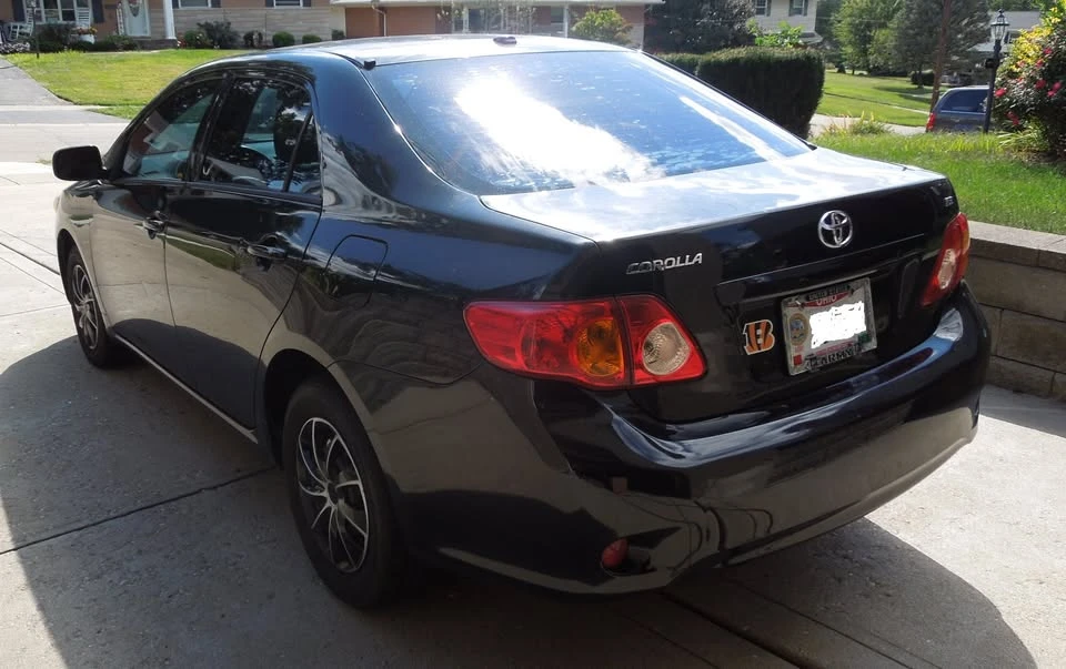 2010 Toyota Corolla 10th Gen - Image 3 of 15