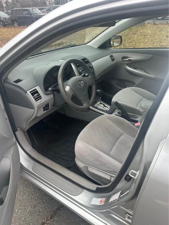 2010 Toyota Corolla 10th Gen - Image 10 of 13