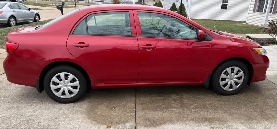 2010 Toyota Corolla 10th Gen - Image 2 of 3