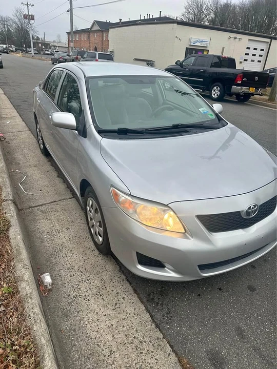 2010 Toyota Corolla 10th Gen - Image 1 of 13
