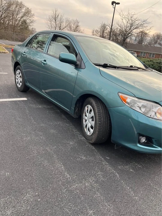2010 Toyota Corolla 10th Gen - Image 7 of 9