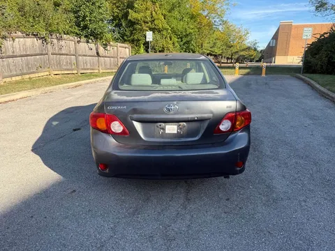 2010 Toyota Corolla 10th Gen - Image 2 of 12