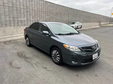2010 Toyota Corolla 10th Gen - Image 4 of 13