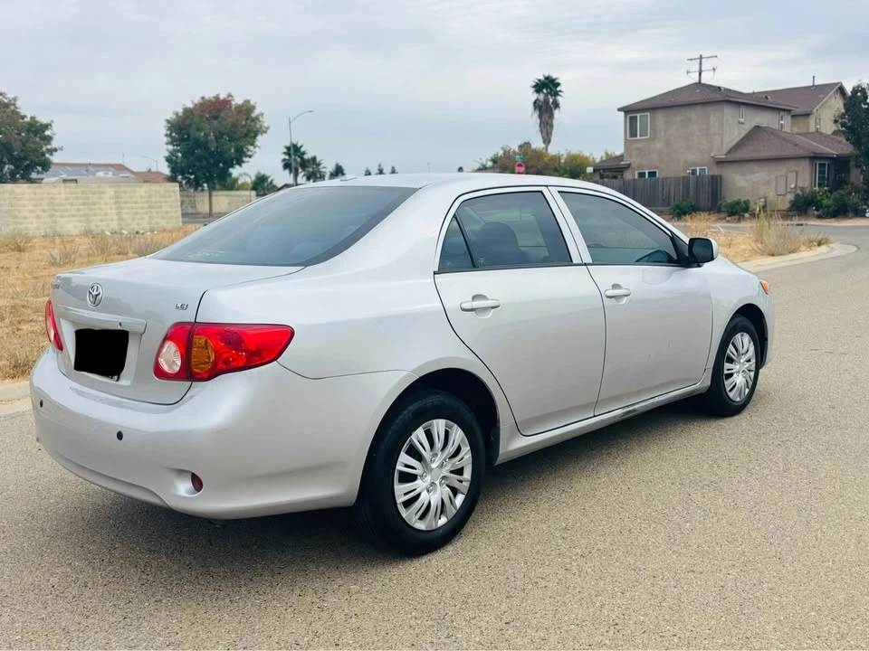 2010 Toyota Corolla 10th Gen - Image 6 of 17