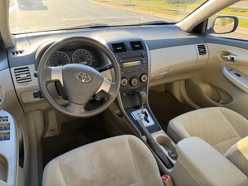 2010 Toyota Corolla 10th Gen - Image 7 of 20
