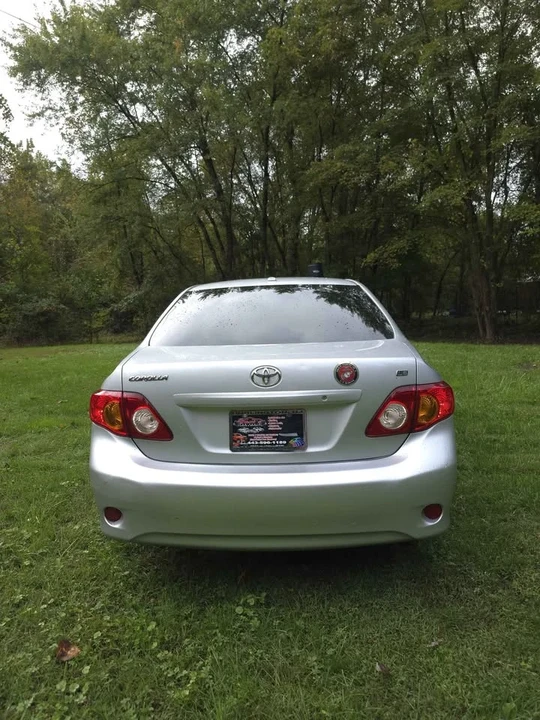 2010 Toyota Corolla 10th Gen - Image 4 of 11
