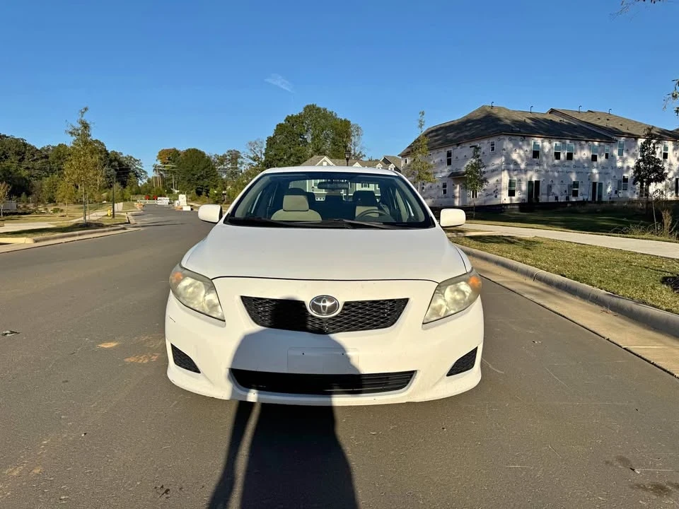 2010 Toyota Corolla 10th Gen - Image 1 of 20