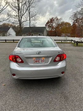 2010 Toyota Corolla 10th Gen - Image 4 of 11