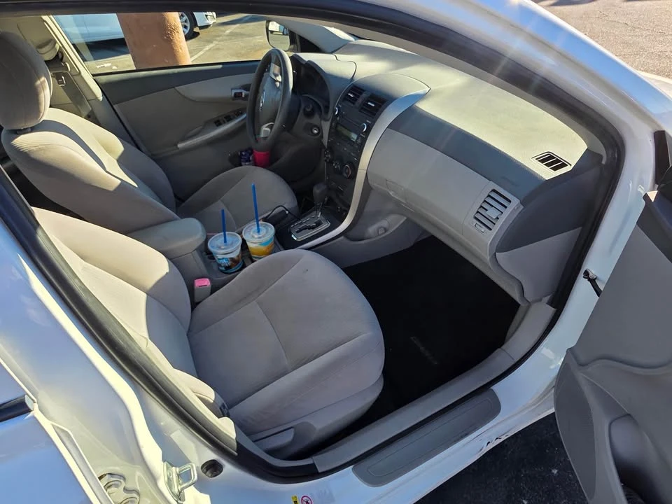 2010 Toyota Corolla 10th Gen - Image 4 of 8