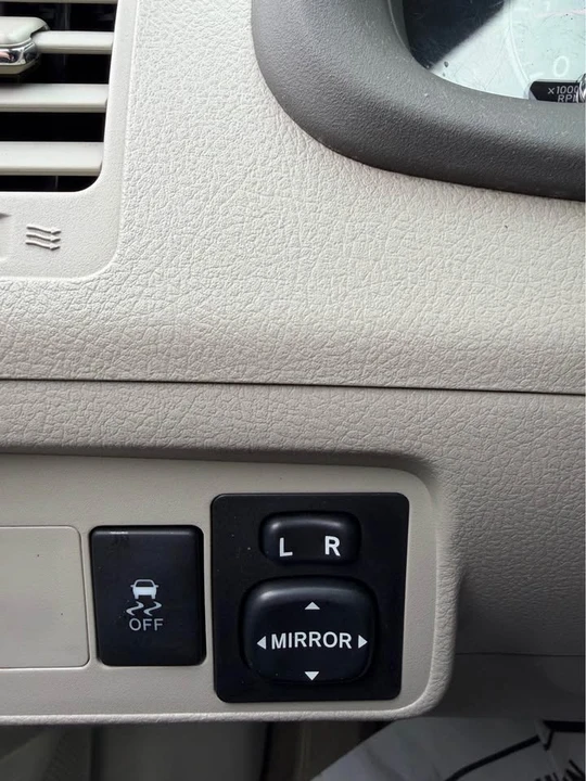 2010 Toyota Corolla 10th Gen - Image 17 of 18