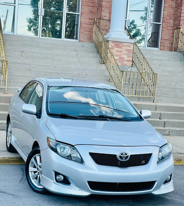 2010 Toyota Corolla 10th Gen - Image 2 of 20