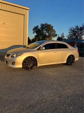 2010 Toyota Corolla 10th Gen - Image 2 of 2