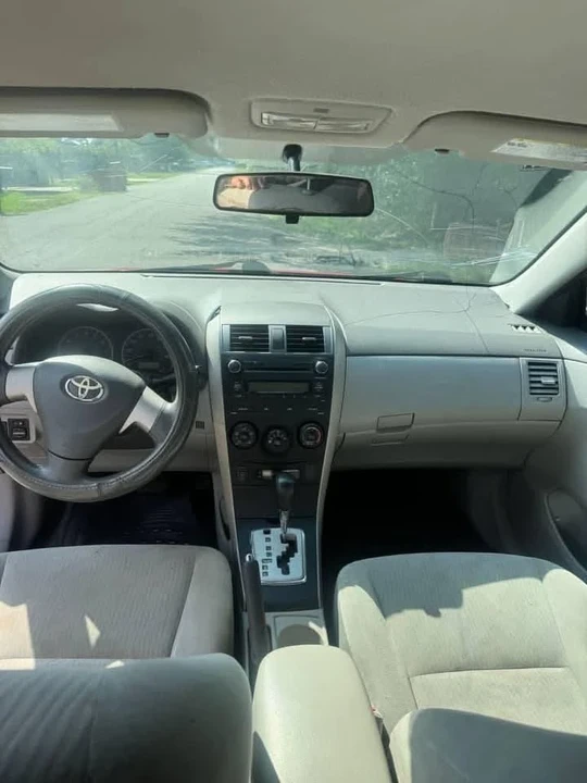 2010 Toyota Corolla 10th Gen - Image 4 of 8