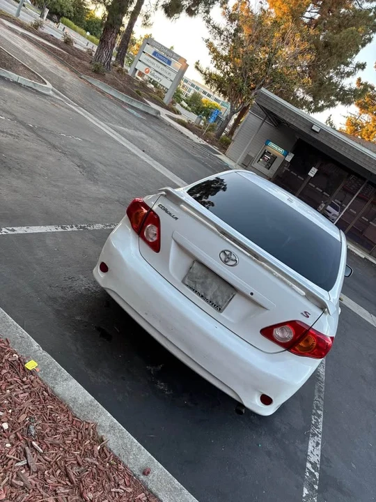 2010 Toyota Corolla 10th Gen - Image 4 of 9
