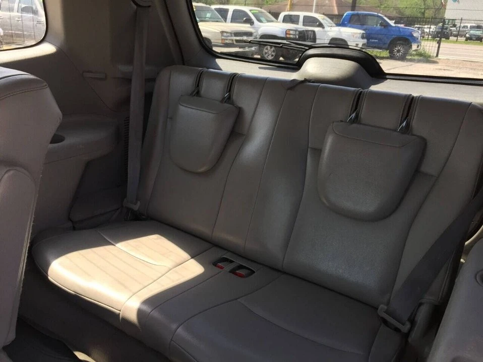 2010 Toyota Highlander - Image 10 of 10