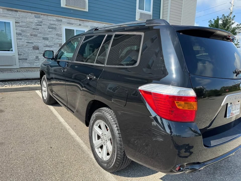 2010 Toyota Highlander - Image 4 of 10